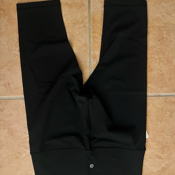 Lululemon Wunder Under HR 1/2 inch Legging - Picture 4 of 4